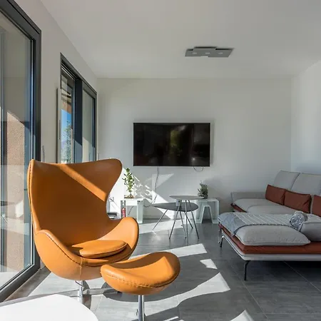 Apartment Lana Gera Lario Lake Como Terrace Shared Pool Ac ジェーラ・ラーリオ