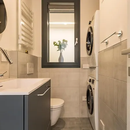 Lana, Apartman Gera Lario
